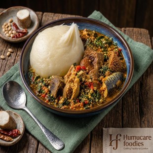 Pounded yam and egusi soup-Aug/26/26/088
